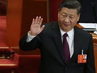 Φωτογραφία για Κίνα: Ο Σι Τζινπίνγκ επανεξελέγη ομόφωνα πρόεδρος της χώρας