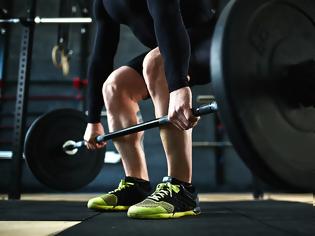 Φωτογραφία για 14 λεπτά CrossFit βαρέων βαρών αρκούν για τιτάνιες μεταμορφώσεις [video]