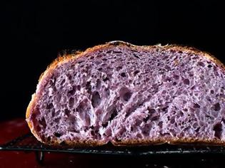 Φωτογραφία για Υγιεινό ψωμί χρώματος μωβ