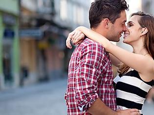 Φωτογραφία για Eσείς γνωρίζατε αυτά τα δέκα πράγματα για το φιλί; #Radio #grxpress  #survivorGR