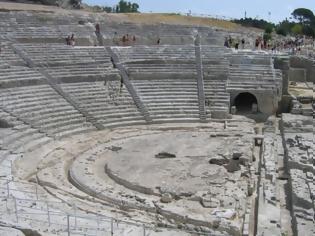 Φωτογραφία για Αρχαίο θέατρο Συρακουσών - Δείτε την εκπληκτική σκηνή του σε Τρισδιάστατη αναπαράσταση