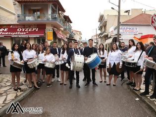 Φωτογραφία για H παρέλαση για την επέτειο της 25ης Μαρτίου στον ΑΣΤΑΚΟ (φωτο: Make art)