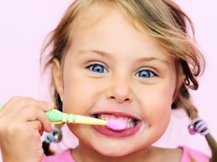 Φωτογραφία για Πώς να κάνετε το πλύσιμο των δοντιών συνήθεια για το παιδί