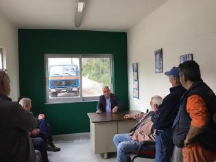 Φωτογραφία για Εύβοια: Βουλευτής του ΣΥΡΙΖΑ επισκέφθηκε την καταχρεωμένη επιχείρηση «Kελαϊδιτης και ΣΙΑ Α.Ε.»
