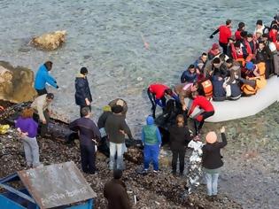 Φωτογραφία για ΣΥΝΑΓΕΡΜΟΣ ΣΤΙΣ ΕΛΛΗΝΙΚΕΣ ΑΡΧΕΣ ΓΙΑ ΝΕΟ ΚΥΜΑ ΠΡΟΣΦΥΓΙΚΩΝ ΡΟΩΝ ΑΠΟ ΤΑ ΤΟΥΡΚΙΚΑ ΠΑΡΑΛΙΑ