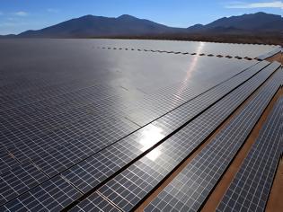 Φωτογραφία για Το μεγαλύτερο πρότζεκτ ηλιακής ενέργειας στον κόσμο είναι έτοιμο να ξεκινήσει