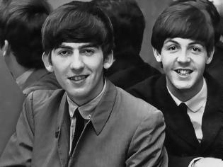 Φωτογραφία για Σπάνιες και αδημοσίευτες φωτογραφίες των Beatles βγήκαν στο «σφυρί» #music #Radio #grxpress