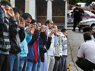 Φωτογραφία για Ξένοι μέσα στο ίδιο μας το σπίτι: Τρόμος στο κέντρο της Αθήνας από σπείρα Αραβόφωνων που απειλούν με πιστόλια