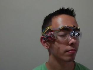 Φωτογραφία για Μαθητής από την Άρτα έφτιαξε ειδικά γυαλιά για τυφλούς και τον αποθεώνει η Google (ΔΕΙΤΕ ΦΩΤΟ)