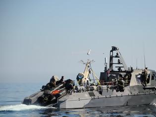 Φωτογραφία για Με τέσσερα σκάφη που χρησιμοποιούν οι Navy Seals ενισχύεται η Μονάδα Υποβρυχίων Καταστροφών