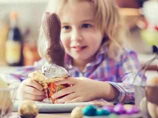 Φωτογραφία για «Γονείς, μην δίνετε σοκολατένια αυγά σε παιδιά κάτω των 4 ετών!», προειδοποιεί ψυχολόγος