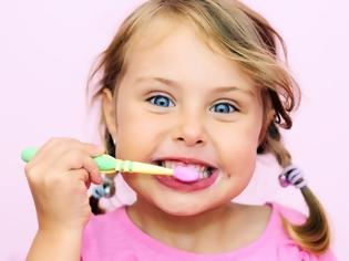 Φωτογραφία για Πώς να κάνετε το πλύσιμο των δοντιών συνήθεια για το παιδί