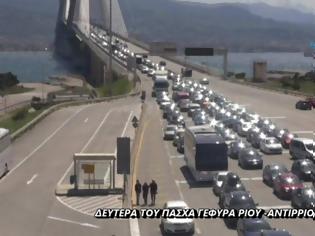 Φωτογραφία για Ουρές στην Γέφυρα Ρίου -Αντιρρίου, εικόνες από Ιόνια οδό και την πορθμειακή γραμμή .Βίντεο