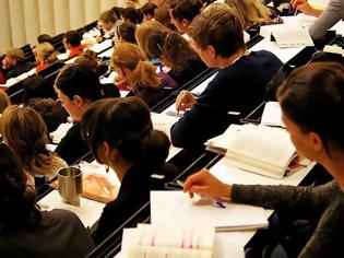 Φωτογραφία για Eurostat: Γιατί 3 εκατ. νέοι εγκαταλείπουν τις σπουδές
