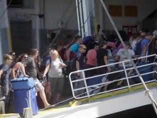 Φωτογραφία για Από 1η Ιουλίου το μεταφορικό ισοδύναμο σε 32 νησιά του Αιγαίου που αυξάνεται ο ΦΠΑ