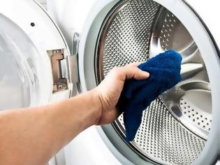 Φωτογραφία για Ο πιο απλός και οικονομικός τρόπος να απολυμάνετε το πλυντήριο ρούχων
