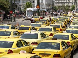 Φωτογραφία για Βαριά χρηματικά πρόστιμα σε δήμους εάν δεν οριοθετήσουν πιάτσες ταξί