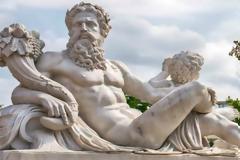 Ο καθηγητής που παρατήρησε κάτι στα Ελληνικά αγάλματα που δεν είχε δει κανείς εδώ και 2.500 χρόνια