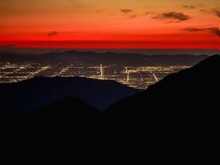 Φωτογραφία για Πώς θα ήταν ο νυχτερινός ουρανός στις πόλεις χωρίς τη φωτορύπανση;