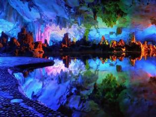 Φωτογραφία για Πανδαισία χρωμάτων σε φυσικό σπήλαιο!