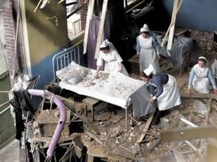 Φωτογραφία για Νοσοκόμες συνεχίζουν να «μάχονται» μετά τη μαύρη νύχτα των βομβαρδισμών. Oι αεροπορικές επιδρομές της ναζιστικής Λουφτβάφε που ισοπέδωσαν το Λονδίνο