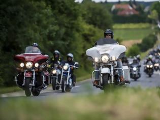 Φωτογραφία για Η Harley-Davidson ψάχνει για πρακτικάριους που θα γυρίσουν την Αμερική με μια μηχανή!