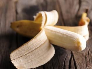 Φωτογραφία για Πετάτε τη φλούδα της μπανάνας; Σας δίνουμε 6 λόγους για να μην το κάνετε