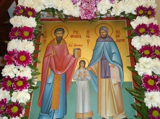 Φωτογραφία για Στον Ιερό Ναό Αναλήψεως Χριστού Βόλου τα Λείψανα των Αγίων Ραφαήλ, Νικολάου και Ειρήνης