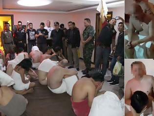 Φωτογραφία για Αστυνομικοί τσάκωσαν σε όpγιο 18 μεσήλικες τουρίστες σε ροζ ξενοδοχείο στην Ταϊλάνδη