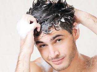 Φωτογραφία για Αυτά είναι τα λάθη που κάνεις κατά το λούσιμο των μαλλιών σου, σύμφωνα με τους ειδικούς!