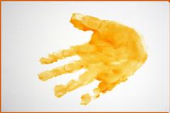 Βίαιη καταγραφή αποτυπωμάτων σε προσφυγόπουλα από Ε.Ε.