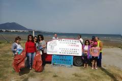 Πολίτες καθάρισαν την παραλία στη Λιανή Άμμο (ΦΩΤΟ)