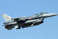 Δεκαέξι παραβιάσεις από τους Τούρκους