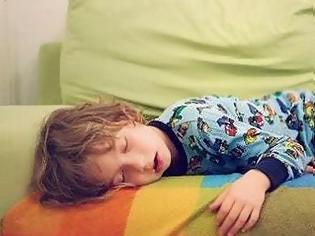 Φωτογραφία για «Γιατί αποφάσισα να αφήνω τα παιδιά μου να κοιμούνται ό,τι ώρα θέλουν»