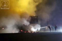 Φωτιά σε νταλίκα με τριφύλλι στην Ιόνια Οδό στην Άρτα (είχε ξεκινήσει από τα Τρίκαλα με προορισμό την Κατούνα)!- ΦΩΤΟ