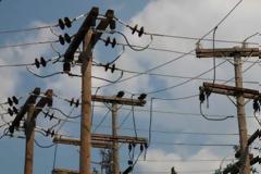 Συνελήφθησαν 17 άτομα μετά απο αστυνομική επιχείρηση στην Πτολεμαΐδα για κλοπή ηλεκτρικού ρεύματος