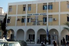 Ο πρόεδρος των Αξιωματικών Νοτίου Αιγαίου αποχαιρετά τον Γιώργο Δούρο