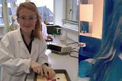 19χρονη βάφτηκε κλόουν και μαχαίρωσε τον εραστή της 5 φορές πριν το σ...ξ