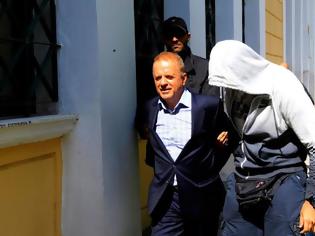 Φωτογραφία για Κάθειρξη 16 ετών με αναστολή στον Λιακουνάκο για ζημιά 48 εκατ. ευρώ στο Δημόσιο - Ελεύθερος ο επιχειρηματίας