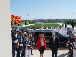 Φωτογραφία για ΗΠΑ σε Σκόπια: Πρώτα λύση με το όνομα και μετά ένταξη στο ΝΑΤΟ