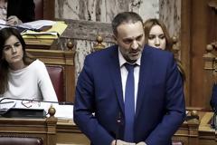 Διευκρινήσεις Μαυραγάνη: Υπό ποιες προϋποθέσεις θα οδηγούν οι 17χρονοι