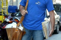 Βόρεια Εύβοια: Λήστεψαν ταχυδρόμο και τον έδεσαν σε δέντρο!