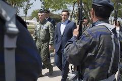 ΤΣΙΠΡΑΣ: ΚΑΝΕΙΣ ΔΕΝ ΘΑ ΜΠΟΡΕΙ ΝΑ ΜΑΣ ΕΠΙΒΑΛΕΙ ΤΙ ΘΑ ΚΑΝΟΥΜΕ