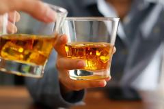 Ποιο δημοφιλές ποτό έχει 11 αναπάντεχα οφέλη για την υγεία μας;