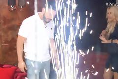 Power Of Love: Πήγε να κάνει έκπληξη και παραλίγο να πάρει φωτιά το πλατό