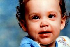 Ψάχνουν σε όχθη ποταμού δίχρονο κοριτσάκι 36 χρόνια