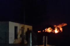 Πυρκαγιά ανάμεσα σε ξενοδοχεία στη Σκάλα Κεφαλλονιάς