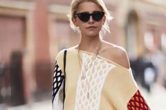 Οριστικό τέλος σε ένα από τα πιο διάσημα υλικά της μόδας. Η απαγόρευση από τις μεγαλύτερες εταιρίες