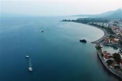 Παρέμβαση Λιμενικού Ταμείου Ναυπάκτου για μη επιβολή κυρώσεων για μη έκδοση αδειών ανάπτυξης τραπεζοκαθισμάτων