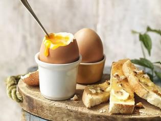 Φωτογραφία για Βρες το ιδανικό βράσιμο: 2 ιδέες με βραστά αυγά που θα λατρέψεις